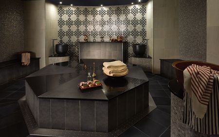 Shangri-La: Hamam