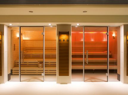 Sauna und Wellness-Referenzen: K West Hotel & Spa; Außenansicht Sauna